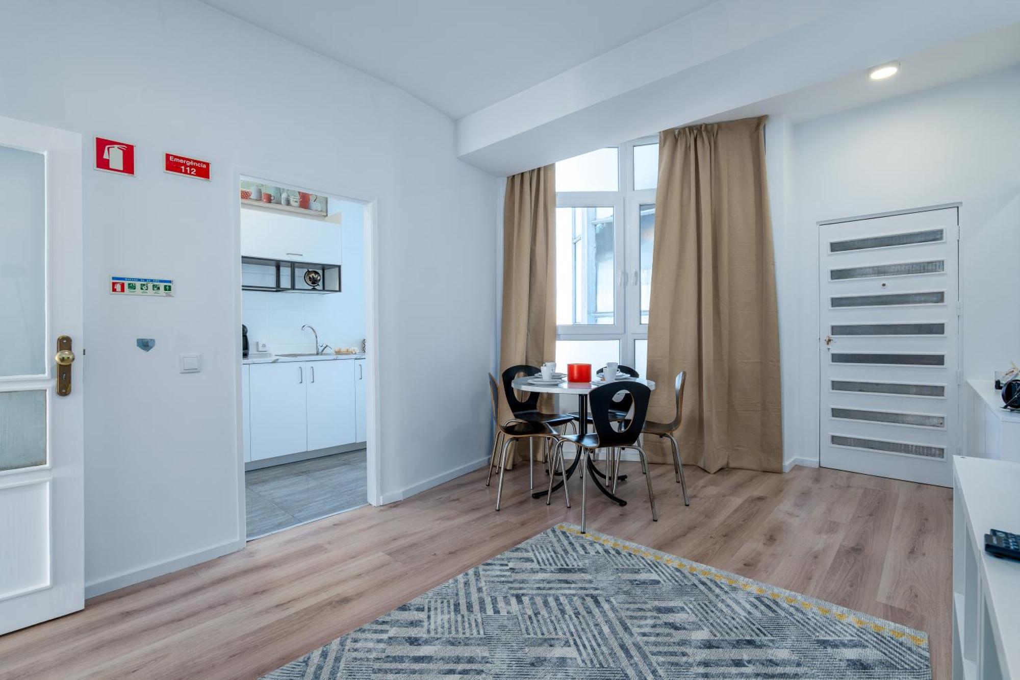 Opo Bolhao Flats By Destiny Houses Porto Luaran gambar
